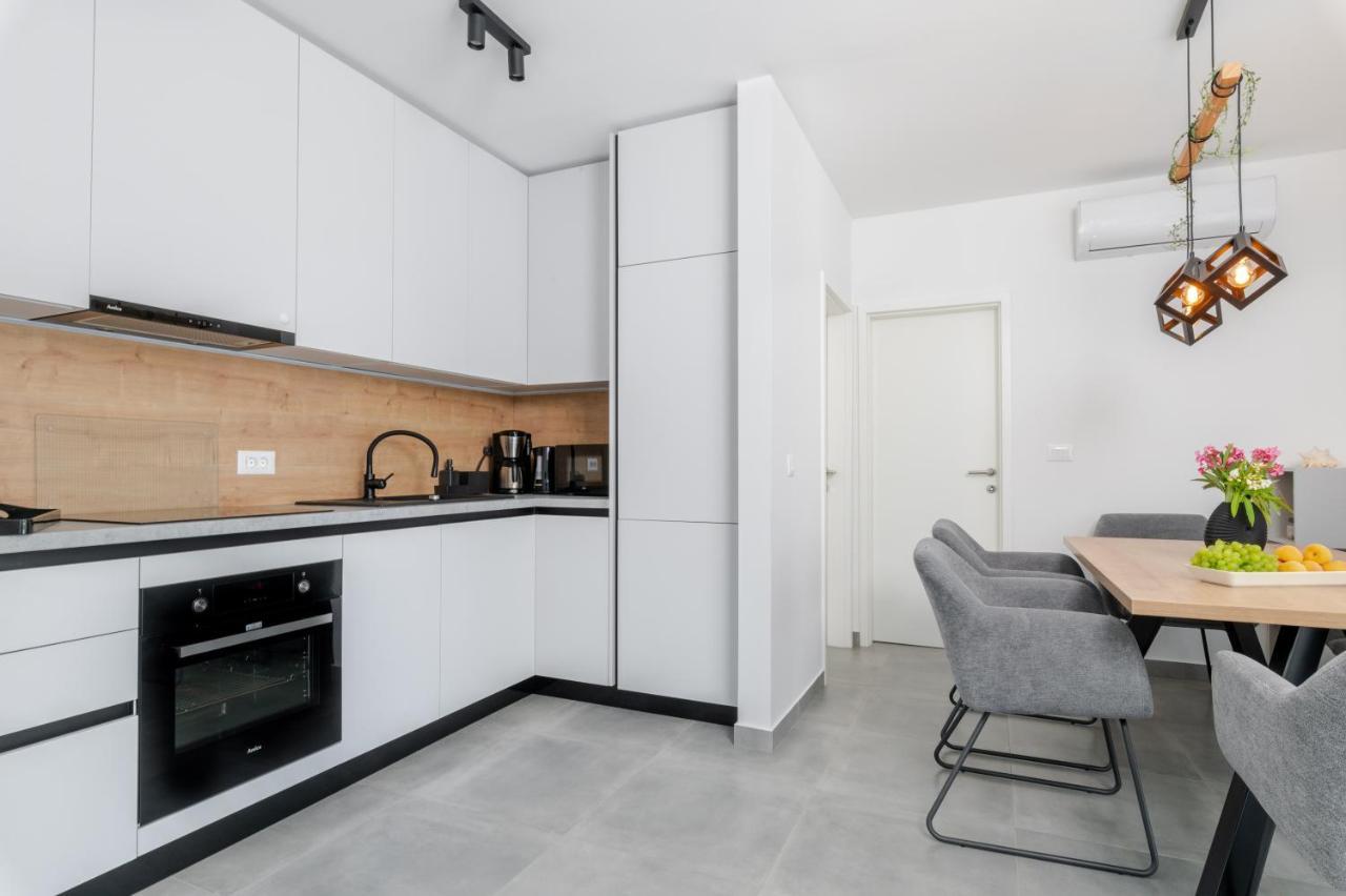 Villa Destiny Nedescina, Istrien, Kroatien 外观 照片
