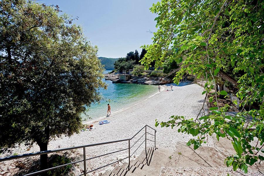 Villa Destiny Nedescina, Istrien, Kroatien 外观 照片